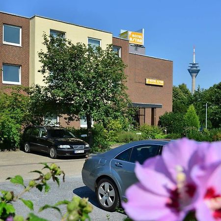 Hotel Astra Dusseldorf Luaran gambar