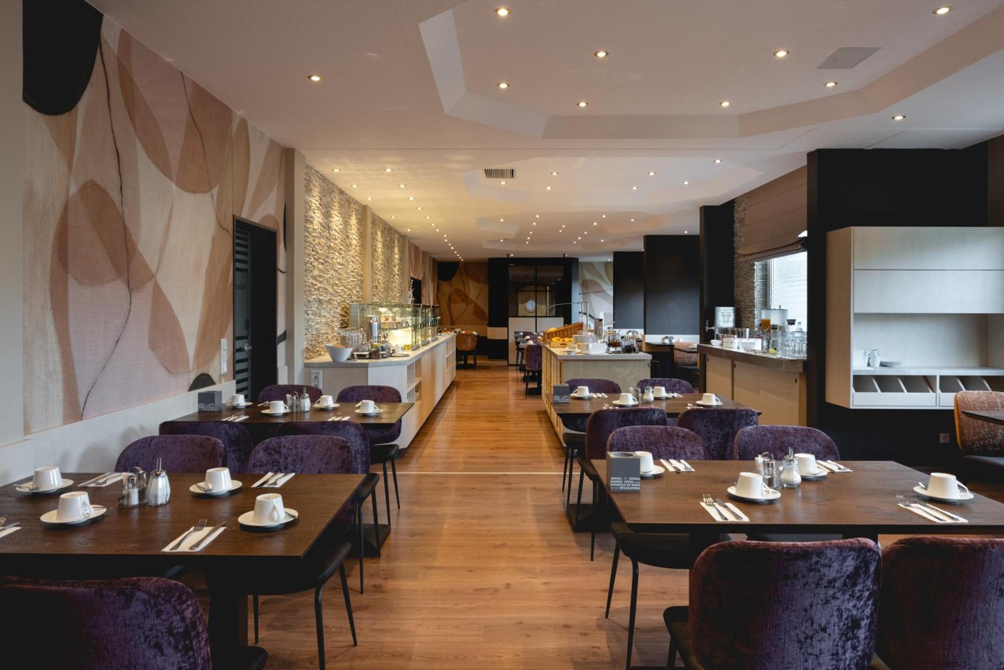Hotel Astra Dusseldorf Luaran gambar
