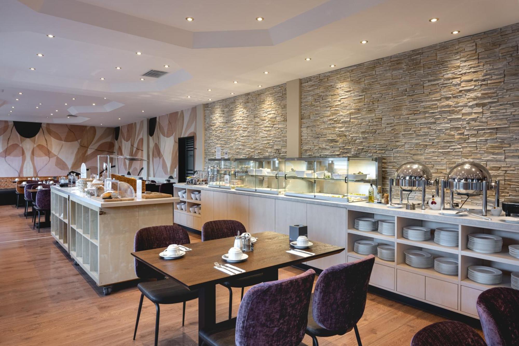 Hotel Astra Dusseldorf Luaran gambar