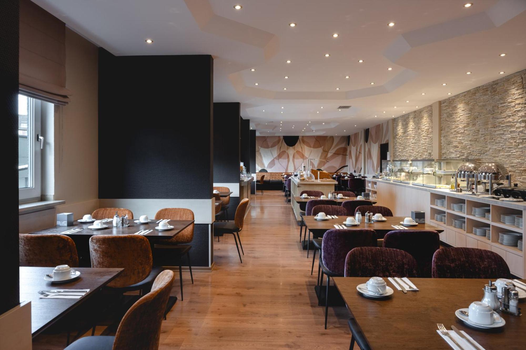 Hotel Astra Dusseldorf Luaran gambar