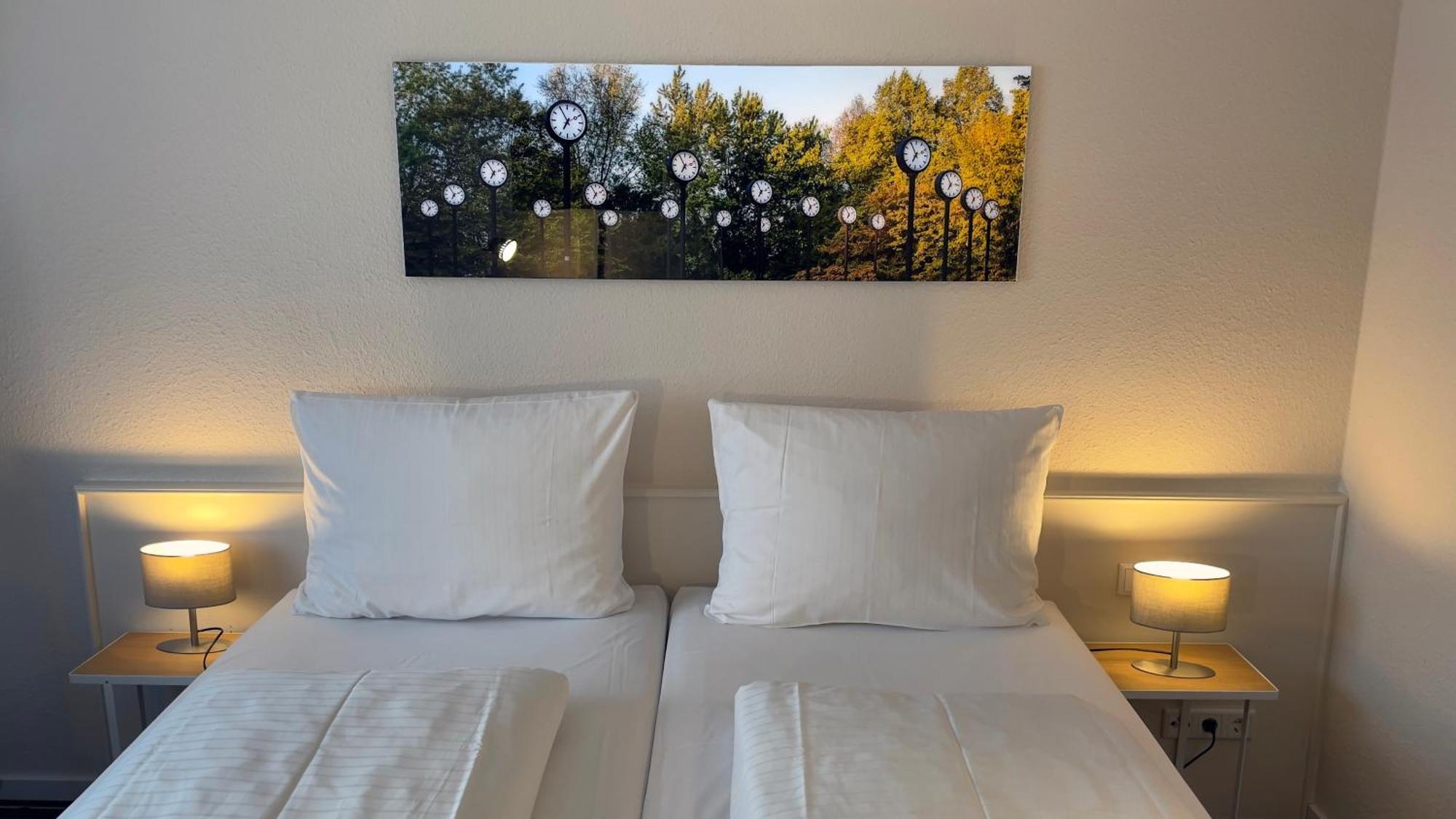 Hotel Astra Dusseldorf Luaran gambar
