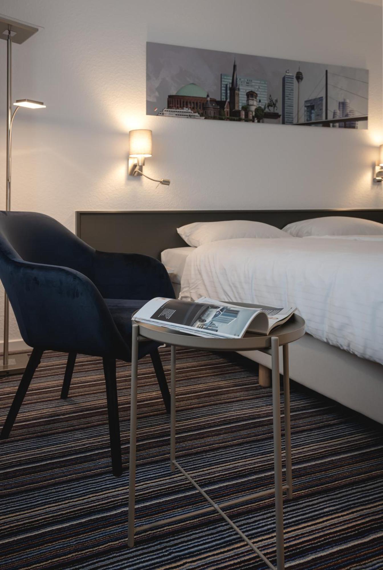 Hotel Astra Dusseldorf Luaran gambar