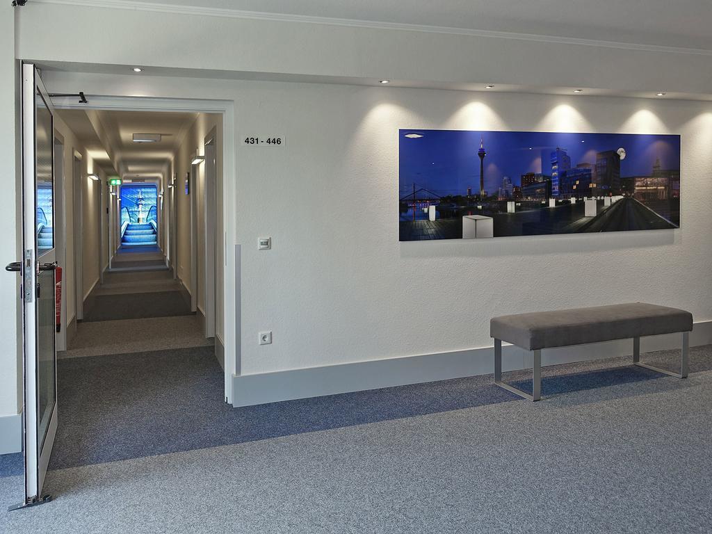 Hotel Astra Dusseldorf Luaran gambar
